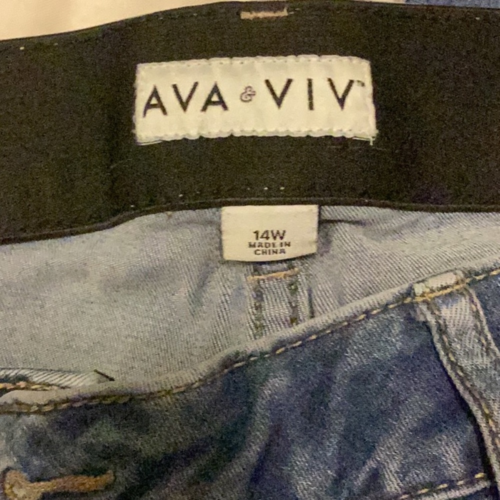 Womens Plus size Jeans AVA &VIV 14W Med rinse denim - Picture 2 of 6
